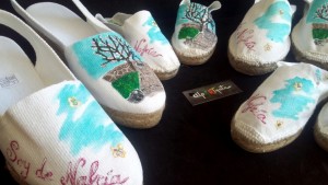 zapatillas-pintadas-a-mano-soy-de-nafria-alpartgata (3)