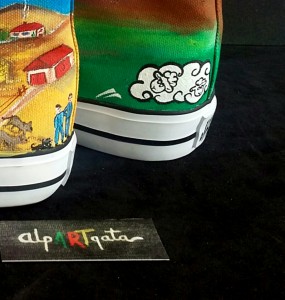 zapatillas-personalizadas-pintadas-a-mano-alpartgata-optimistas-un-lugar (5)